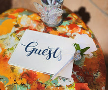 Load image into Gallery viewer, "White Diamond" Faux Flower Pen