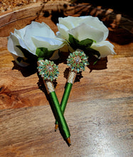 Load image into Gallery viewer, "Pele's Peridot" Faux Flower Pen