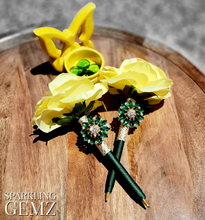 Load image into Gallery viewer, "Ivvy" Faux Flower Pen