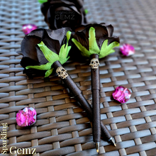 Load image into Gallery viewer, &quot;Skull Bling Rosa&quot; Faux Flower Pen
