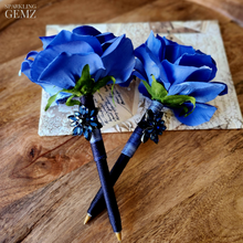 Load image into Gallery viewer, Blue Rose Faux Flower Pen