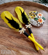 Load image into Gallery viewer, "Honey Bee II" Faux Feather Pen