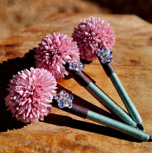 Load image into Gallery viewer, "Fairytale Treasures" Faux Flower Pen