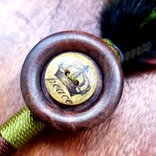 Load image into Gallery viewer, Peace Vintage Le Plume