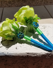 Load image into Gallery viewer, "Tropicana" Faux Flower Pen