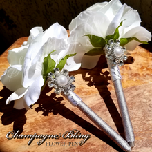 Load image into Gallery viewer, "Champagne Bling" Faux Flower Pen