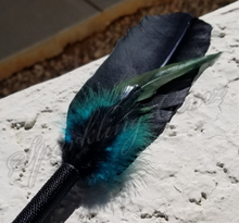 Load image into Gallery viewer, Perfect Hints "Blue" Faux Feather Pen