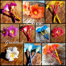 Load image into Gallery viewer, "Hibiscus Love" Faux Flower Pen