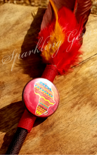 Load image into Gallery viewer, "Pride of Africa" African Continent Faux Feather Pen
