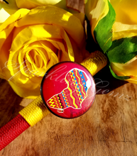 Load image into Gallery viewer, "Pride of Africa" African Continent Faux Flower Pen