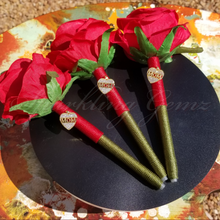 Load image into Gallery viewer, "Mama" Faux Flower Pen