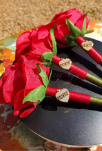 Load image into Gallery viewer, "Mama" Faux Flower Pen