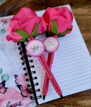 Load image into Gallery viewer, &quot;A·mó·re&quot; Faux Flower Pen
