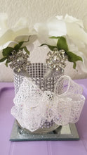 Load image into Gallery viewer, &quot;Clear Rhinestones&quot; Forever Pen Holder

