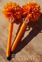 Load image into Gallery viewer, &quot;Blooming Paradise&quot; Faux Flower Pen
