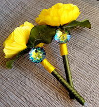 Load image into Gallery viewer, &quot;Yellow Buttercup&quot; Faux Flower Pen
