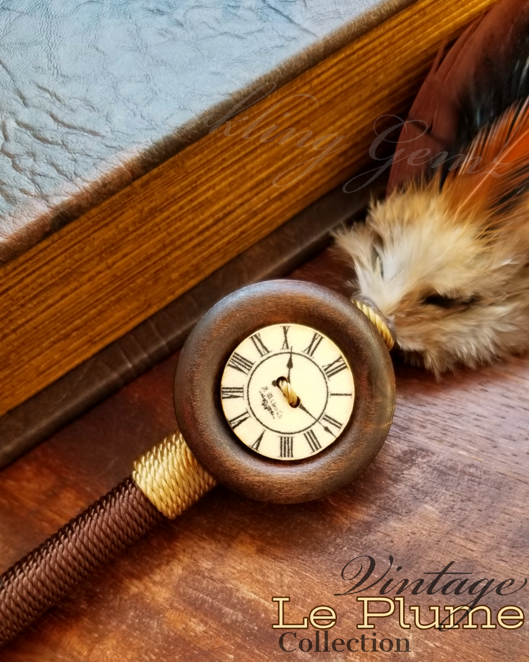Tuscan Clock Vintage Le Plume