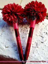 Load image into Gallery viewer, &quot;Sweetheart&quot; Pompom Flower Pen
