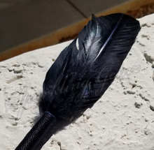 Load image into Gallery viewer, Perfect Hints &quot;Black&quot; Faux Feather Pen
