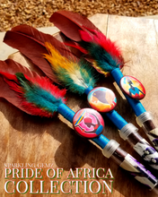 Load image into Gallery viewer, &quot;Pride of Africa&quot; Queen Rashida Faux Feather Pen
