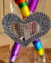 Load image into Gallery viewer, &quot;Fancy Heart&quot; Pen Holder
